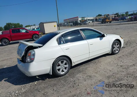 2006 Nissan Altima 2.5 S from USA, damaged, VIN 1N4AL11D26C200605